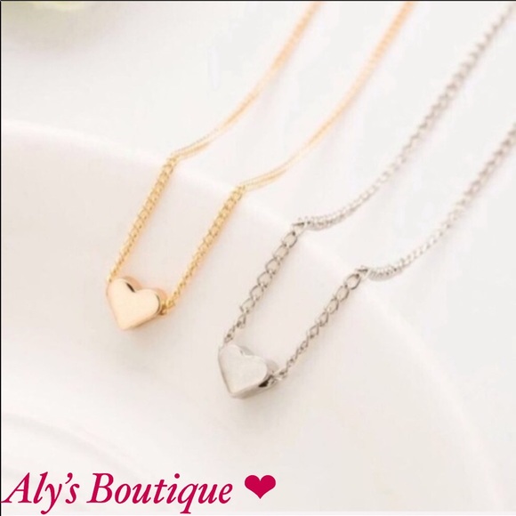 Aly’s Boutique Jewelry - Minimalistic Heart Necklace